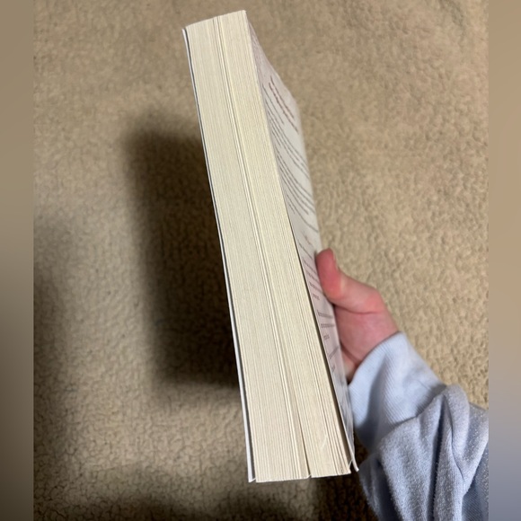 🌸 Ana Huang 🌸 “King of Wrath” - Picture 4 of 5